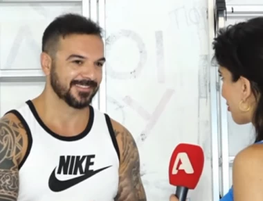 Ο Τριαντάφυλλος εξηγεί γιατί κατέβασε την ανάρτηση για την Νατάσα Θεοδωρίδου (βίντεο)